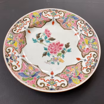 Antique Chinese famille rose plate, Yongzheng / Qianlong, 18th c #1392