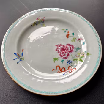 Antique Chinese famille rose plate, Yongzheng / Qianlong, 18th c #1398