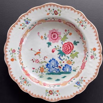 Antique Chinese famille rose plate, Qianlong, 18th c #1425