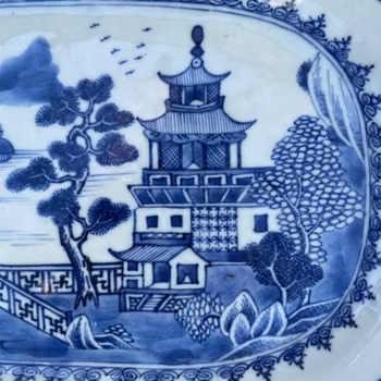 Antique Chinese Export Blue and White Porcelain platter, Qianlong period #1435