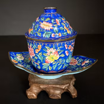 Antique Chinese Canton Hand Painted Enamel teacup with saucer, 19th c #1467