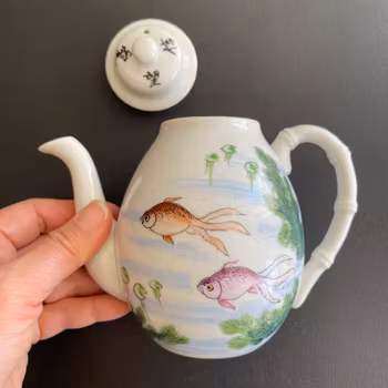 Vintage porcelain service from Hong Kong Dao Feng Shan, 15 pieces