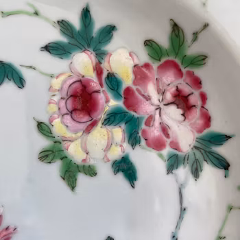Chinese famille rose plate, Qianlong, 18th c #1489