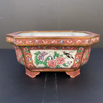 Antique Chinese Canton enamel planter, 20th century, Republic #1497
