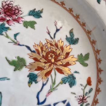 Chinese famille rose plate, Qianlong, 18th c #1508
