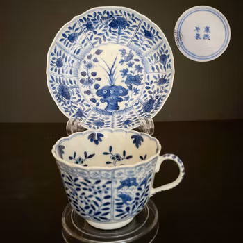 Chinese Antique Teacup & Saucer in blue and white, Late Qing Dynasty #1513