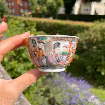 Chinese Antique Porcelain teacup Qianlong Period Rose Mandarin #1537