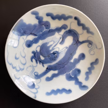 Chinese Antique blue & white over the wall dragon dish, late Qing dynasty #1550