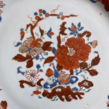 Antique Chinese porcelain plate first half of 18th C Yongzheng / Qianlong #1553