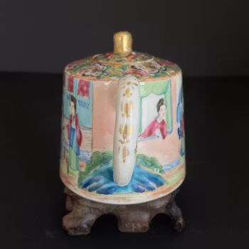 Chinese Antique rose mandarin teapot 19th century #1572