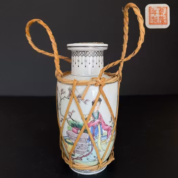 Vintage Chinese famille rose vase with original Amoy sticker 1950-1970's #1585