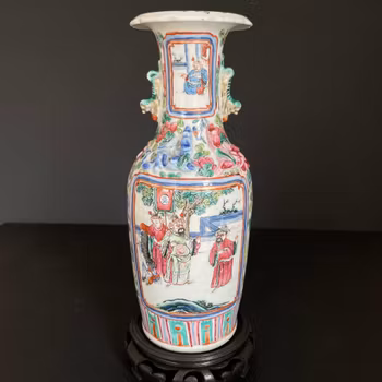 Chinese Antique porcelain vase, Late Qing Dynasty #1610