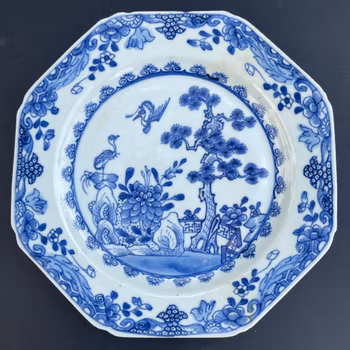 Chinese Antique blue and white porcelain plate 18th C Qianlong period #1619