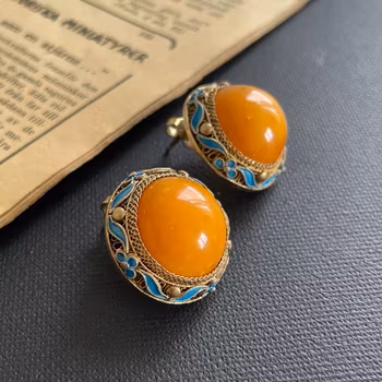 Chinese Antique filigree gilded sterling silver earrings natural amber egg yolk