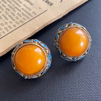 Chinese Antique filigree gilded sterling silver earrings natural amber egg yolk