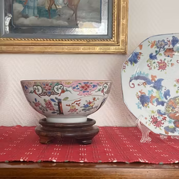 Large Chinese Antique Famille Rose bowl, Qianlong, 18th century #1759