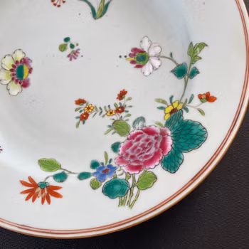 Chinese Antique Famille Rose deep plate, 18th C Qianlong period #1821