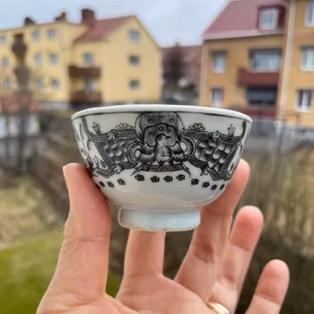 Chinese Antique export Grisaille Decorated Armorial Tea Cup Qianlong #1829