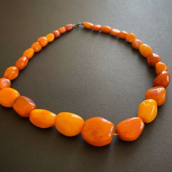 Antique Natural Amber Necklace Baltic Amber Egg Yolk Butterscotch 46g #1867