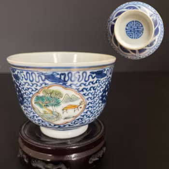 Chinese antique teacup in underglazed blue and white, Late Qing #1927