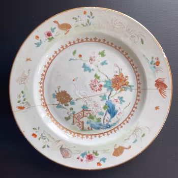 Chinese antique porcelain famille rose plate, Qianlong period, #1930