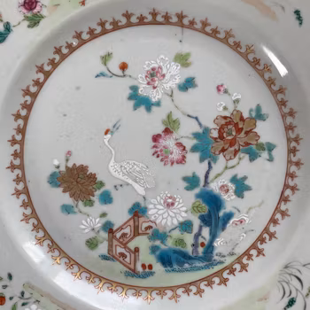 Chinese antique porcelain famille rose plate, Qianlong period, #1931