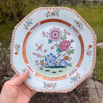Chinese antique porcelain famille rose plate, Qianlong, 18th c #1932
