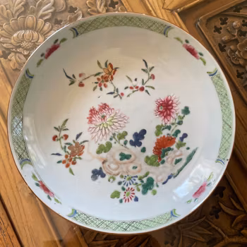 Chinese Antique Famille Rose Deep Mouth Plate, 18th C Yongzheng period #1977