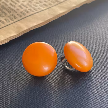 Vintage silver clip earrings with amber egg yolk butterscotch 40s-50s #1979