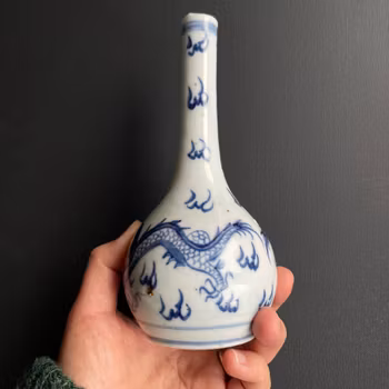 Chinese Antique blue and white double dragon bottle vase, 18th/19th c #2056