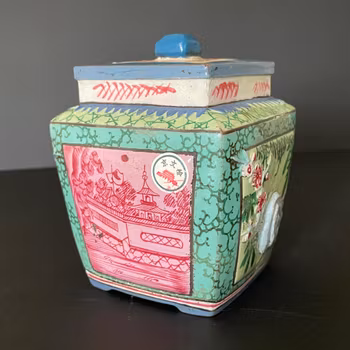 Chinese antique Yixing tea caddy decorated with colors, 19th c #2061