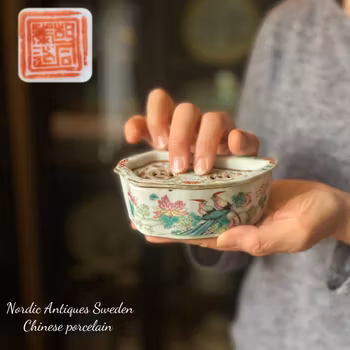 Chinese antique porcelain lidded box, Late Qing / Republic #2063
