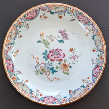 Chinese antique deep mouth plate, Yongzheng period #2120