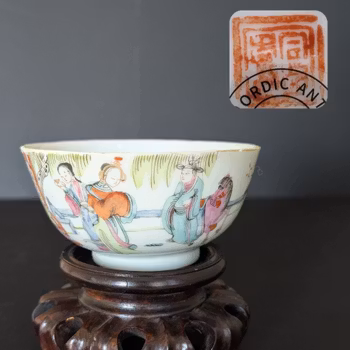 Chinese antique famille rose bowl with figure decoration, 19th century #2132