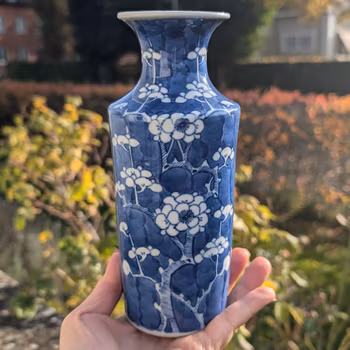 Chinese antique vase decorated in blue and white, Late Qing Dynasty #2165