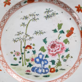 Chinese antique porcelain famille rose plate, Qianlong, 18th c #2167