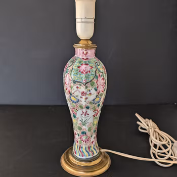 Chinese Antique famille rose vase / table lamp, 18th c #2183