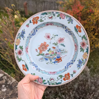 Chinese antique famille rose plate, 18th century #2181