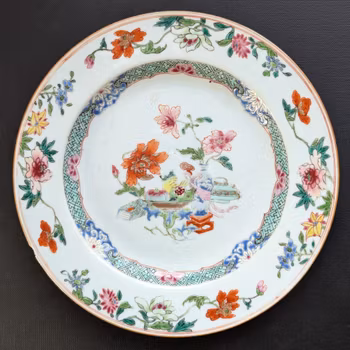 Chinese antique famille rose plate, 18th century #2179