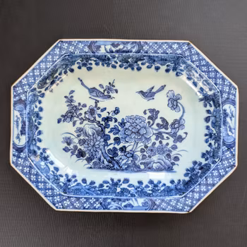 Chinese Antique deep basin decorated in underglazed blue and white, Yongzheng 18th c #2197