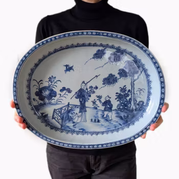 Chinese Antique porcelain tray decorated in underglazed blue and white, 18th c #2199