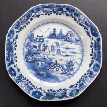 Two Chinese antique porcelain underglazed blue and white plates, Qianlong, 18th c #2218 & 2219