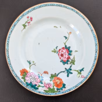 Chinese antique famille rose dish, early 18th c, Qianlong #2283