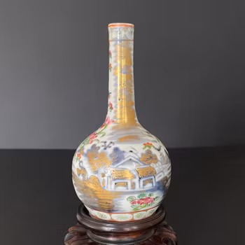 Chinese Antique bottle vase decorated with foo lions, 19th century #2271