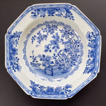 Chinese antique deep porcelain plate, Qianlong, 18th c #2289