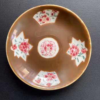 Chinese antique batavia brown teacup and saucer, Qianlong period #2299
