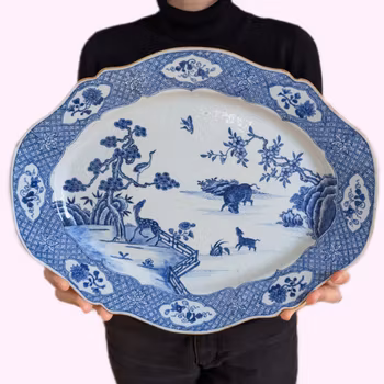 Chinese antique platter in underglazed blue and white, 18th c #2323