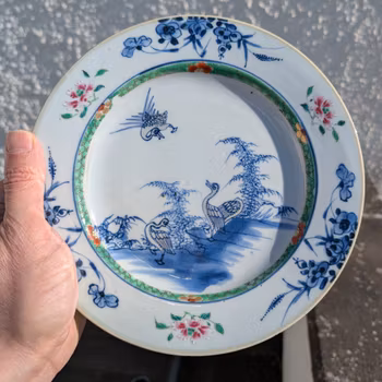 Chinese Antique porcelain plate, 18th C Yongzheng / Qianlong period #2332