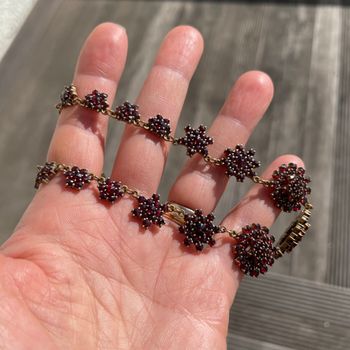 Antique Garnet Bohemian Handmade Star / Floral Necklace 30g 45m #2336