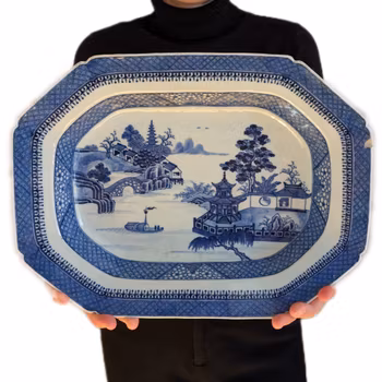 Chinese Antique Blue and White Porcelain Deep Platter, Qianlong period #2338
